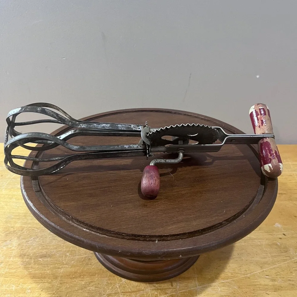 Vtg Center Drive Egg Beater Hand‎ Crank Mixer Red Wood Handle Primitive